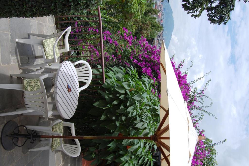 Hotel Sunset View Catmandu Exterior foto