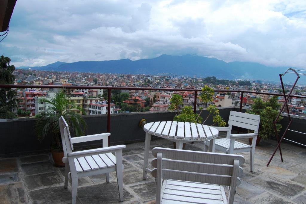 Hotel Sunset View Catmandu Exterior foto
